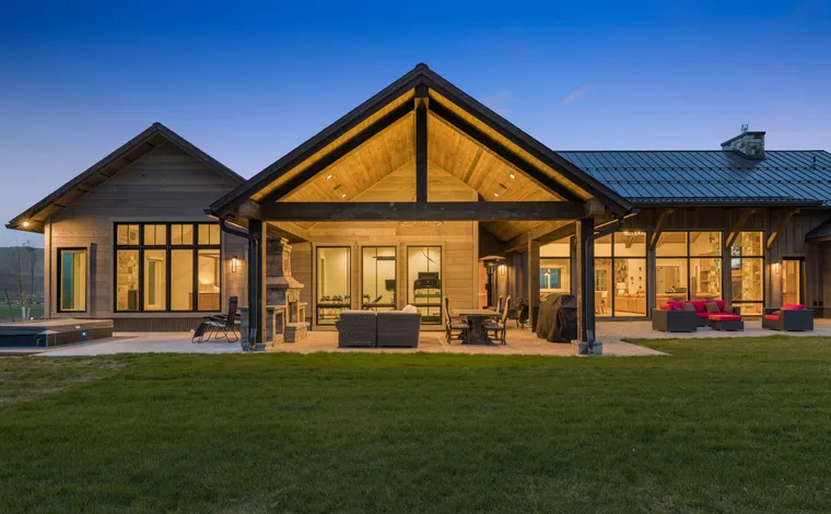 Best Organic Farm Stays in the US: The 2026 Editorial Guide