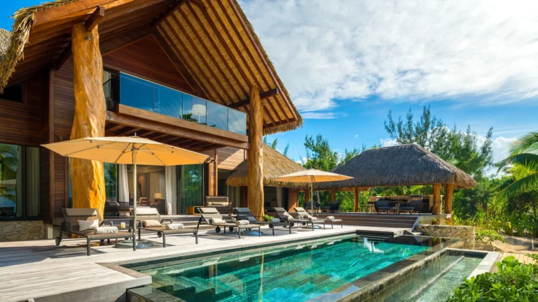 Luxury Sustainable Retreats USA: The 2026 Definitive Guide